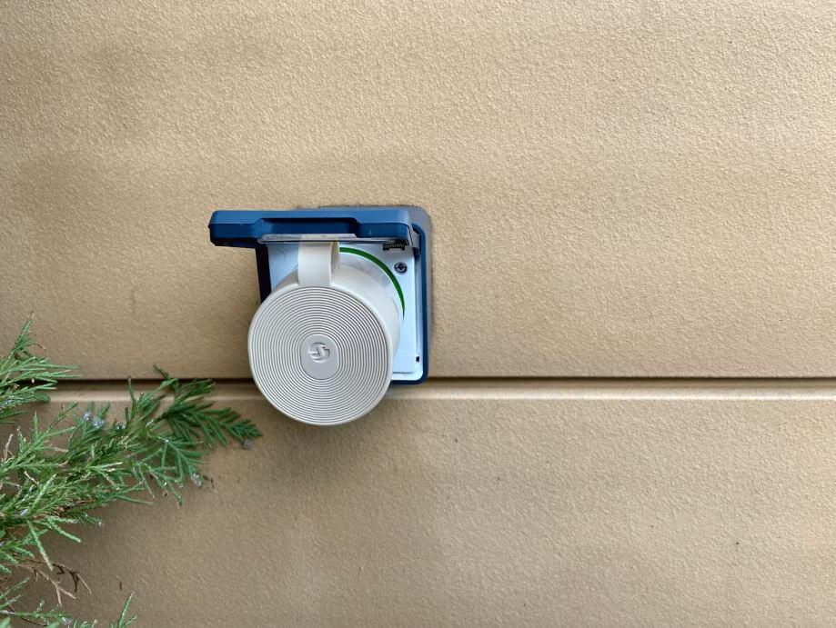 Shelly Outdoor Plug S Gen3 älyspistorasia ulos