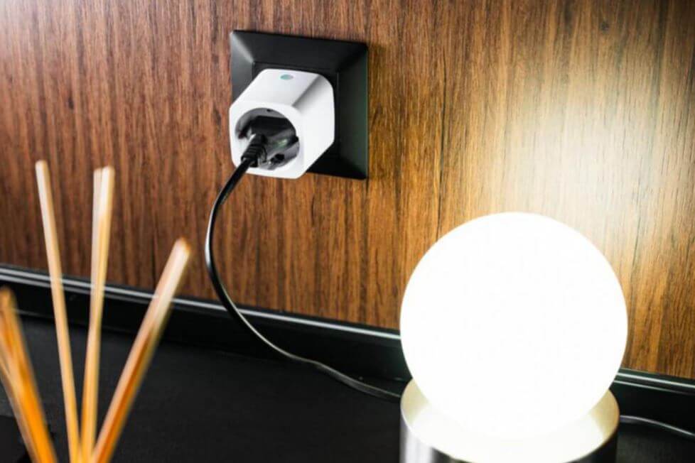Älypistorasia Shelly Plug M Gen3, 13A, WiFi, valkoinen